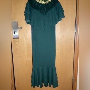 Size Large Women’s Dress